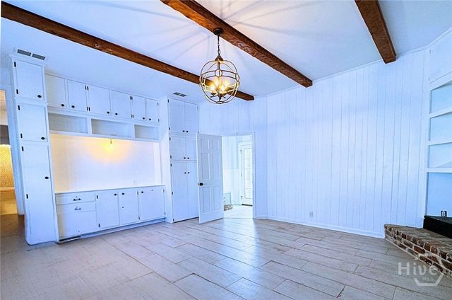 5 Reynolds Circle, Savannah, GA 31406