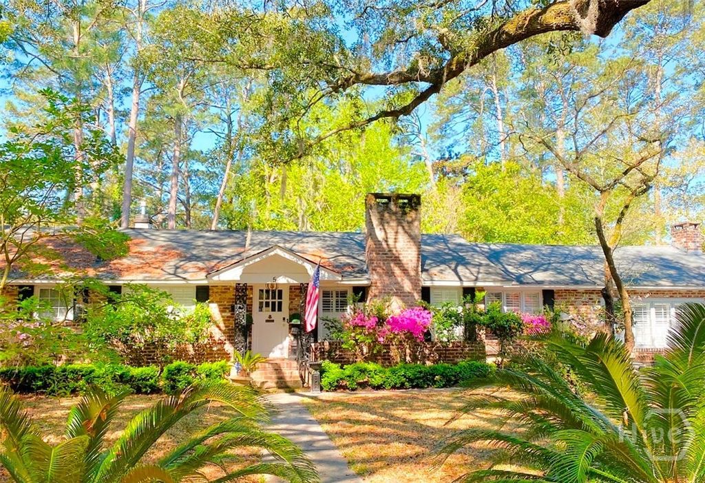 5 Reynolds Circle, Savannah, GA 31406