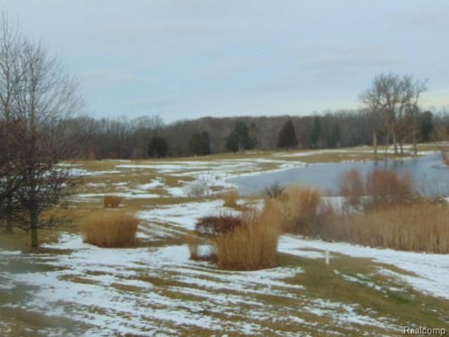 37165 Berkleigh Court, Farmington Hills, MI 48331