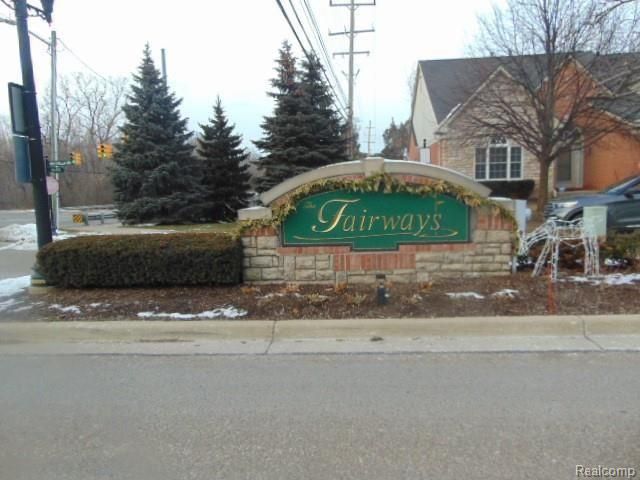 37165 Berkleigh Court, Farmington Hills, MI 48331