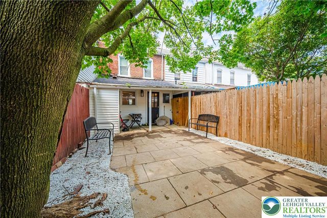 213 North Peach Street, Allentown City, PA 18102