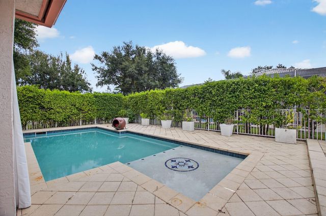 22194 Braddock Place, Boca Raton, FL 33428