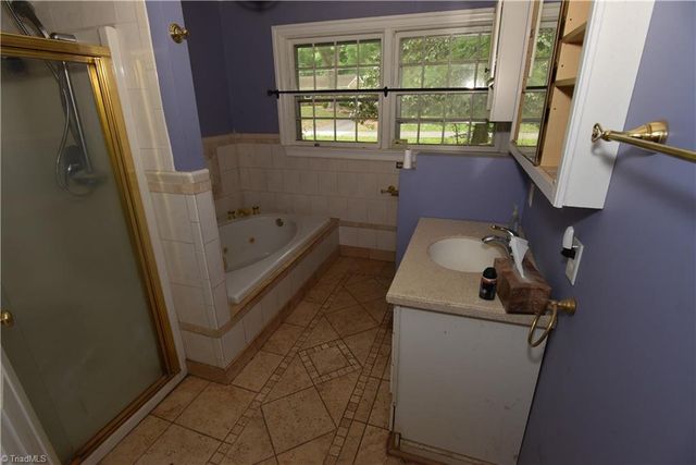8220 Troxaway Court, Lewisville, NC 27023