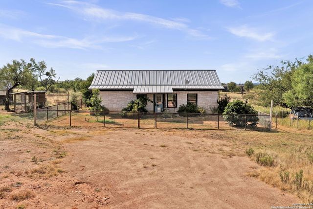 127 offer, Llano, TX 78643