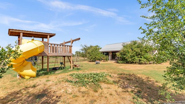 127 offer, Llano, TX 78643