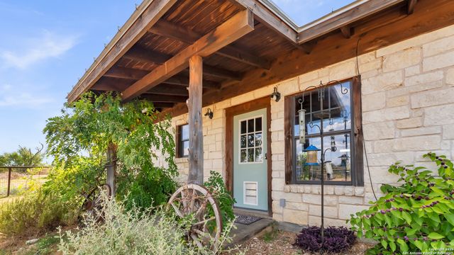 127 offer, Llano, TX 78643