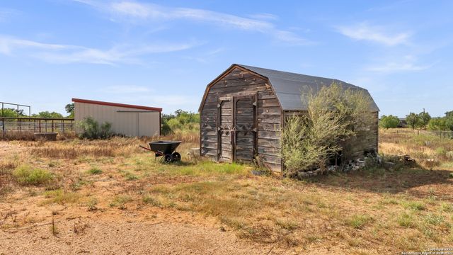 127 offer, Llano, TX 78643