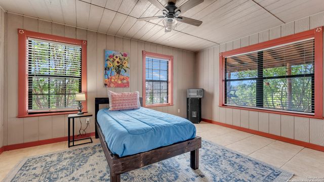 127 offer, Llano, TX 78643