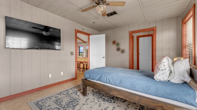 127 offer, Llano, TX 78643