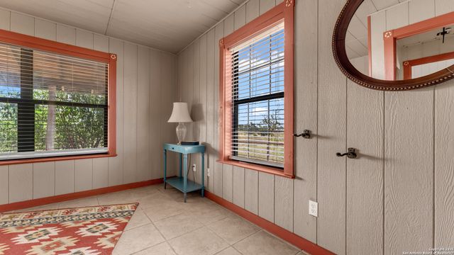 127 offer, Llano, TX 78643