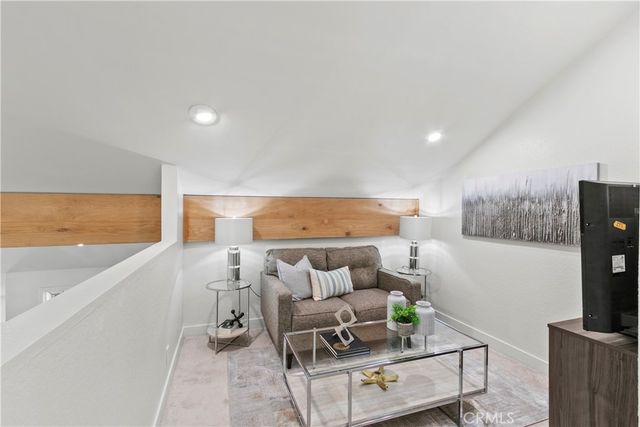 8542 Bayonne, Huntington Beach, CA 92646