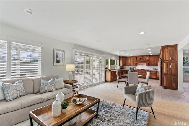 8542 Bayonne, Huntington Beach, CA 92646