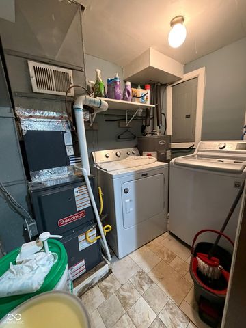 2029 Kildare Avenue, Indianapolis, IN 46218