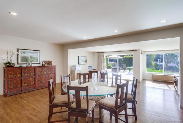 3727 Ticonderoga St, San Diego, CA 92117