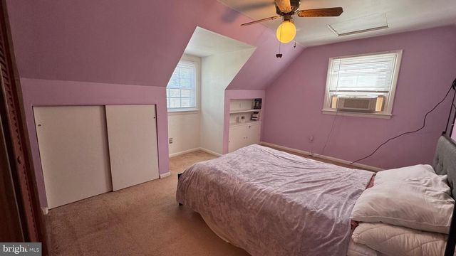 922 LAWNTON TER, Glenolden, PA 19036