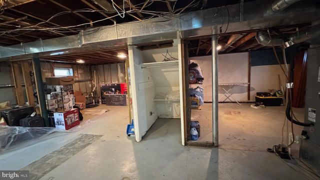 922 LAWNTON TER, Glenolden, PA 19036