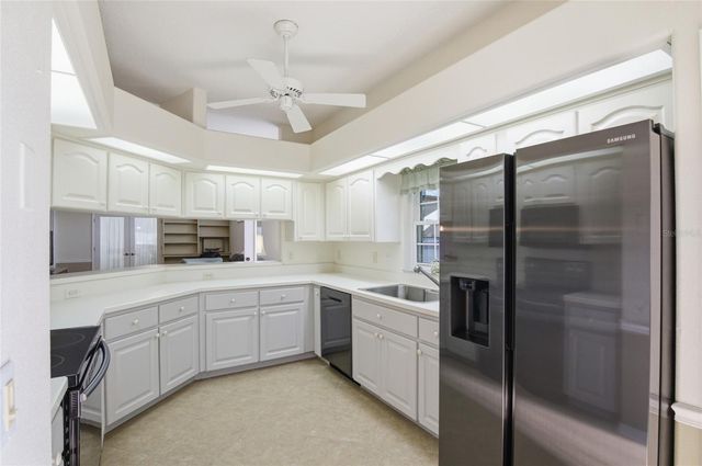 21850 TARTAN STREET, Leesburg, FL 34748