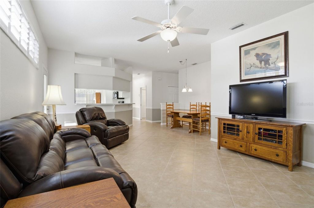 Image 14 of property listing at 21850 TARTAN STREET, Leesburg, FL 34748