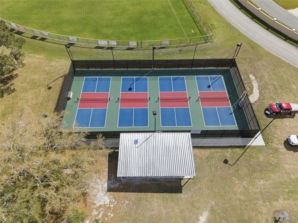 Image 50 of property listing at 21850 TARTAN STREET, Leesburg, FL 34748