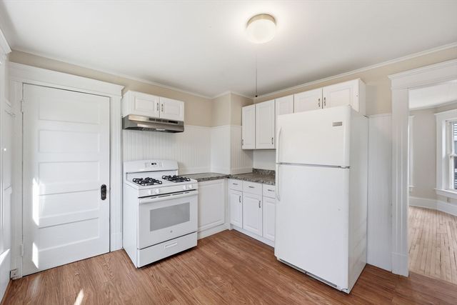 32 Allen Ave, Westfield, MA 01085
