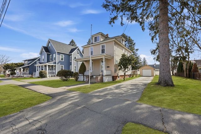 32 Allen Ave, Westfield, MA 01085