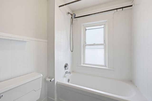 32 Allen Ave, Westfield, MA 01085