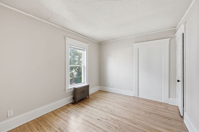 32 Allen Ave, Westfield, MA 01085