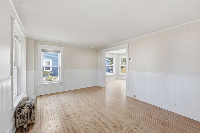 32 Allen Ave, Westfield, MA 01085