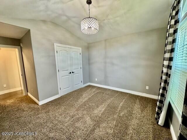 2042 TRENTON COURT, Jefferson City, MO 65109