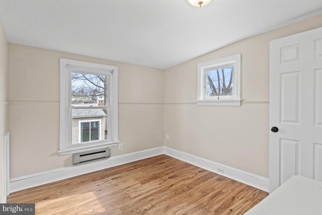 115 S 6TH ST, North Wales, PA 19454
