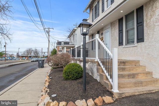 115 S 6TH ST, North Wales, PA 19454