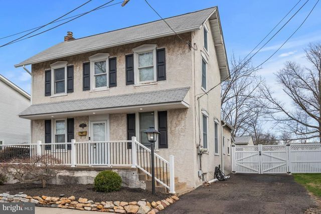 115 S 6TH ST, North Wales, PA 19454