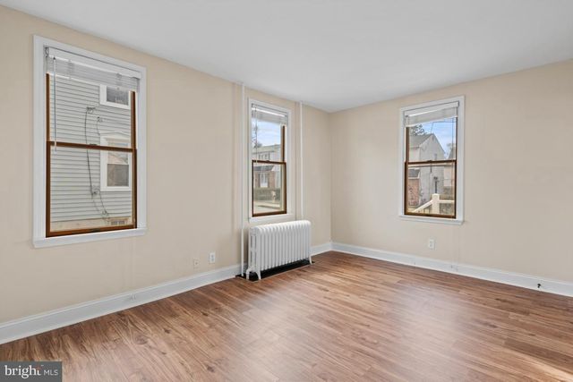 115 S 6TH ST, North Wales, PA 19454