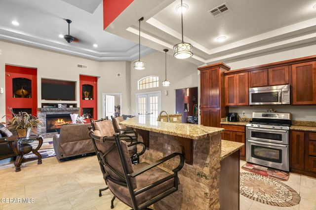 248 S Moon Road, Socorro, TX 79927