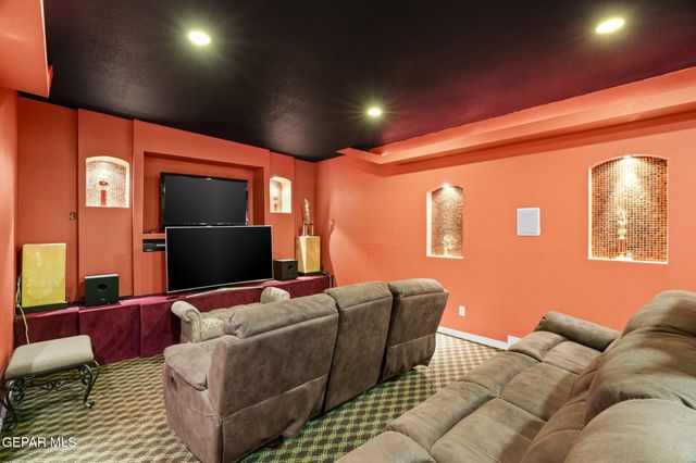 248 S Moon Road, Socorro, TX 79927