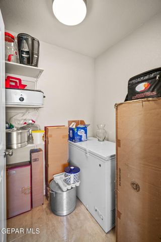 248 S Moon Road, Socorro, TX 79927
