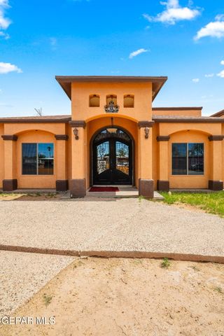248 S Moon Road, Socorro, TX 79927