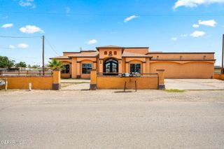 248 S Moon Road, Socorro, TX 79927