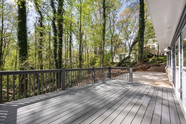 2673 Royal Oak Court, Acworth, GA 30102