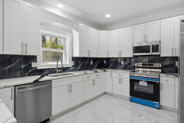 2673 Royal Oak Court, Acworth, GA 30102