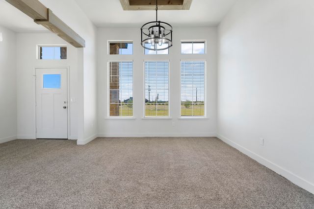 8910 N F M 1729, Idalou, TX 79329