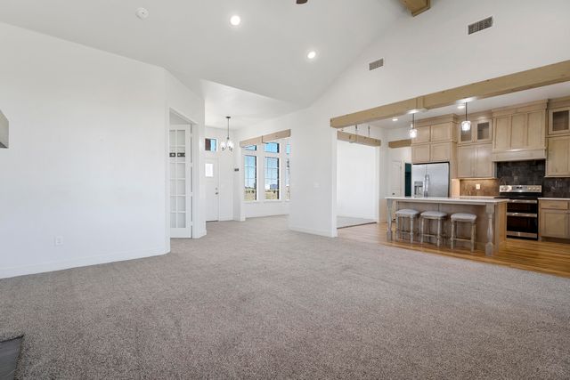 8910 N F M 1729, Idalou, TX 79329