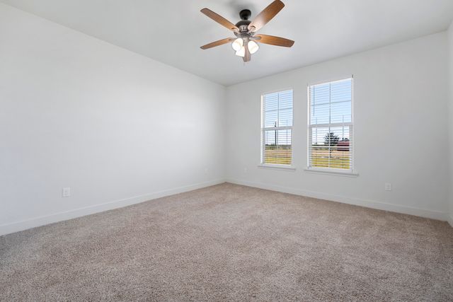 8910 N F M 1729, Idalou, TX 79329