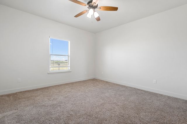 8910 N F M 1729, Idalou, TX 79329