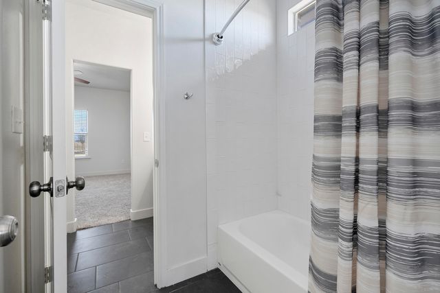 8910 N F M 1729, Idalou, TX 79329