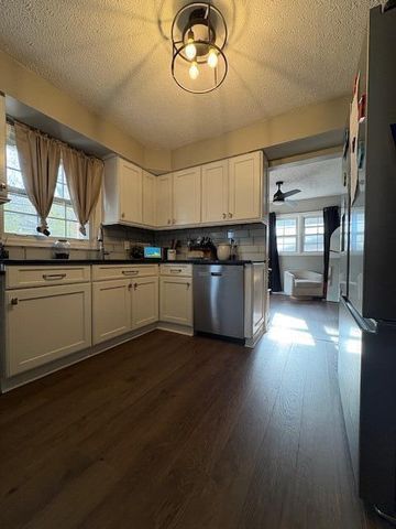 1020 Roundelay Road E, Reynoldsburg, OH 43068