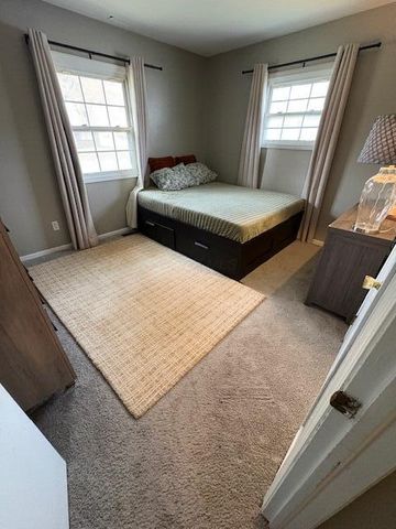 1020 Roundelay Road E, Reynoldsburg, OH 43068