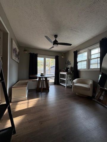 1020 Roundelay Road E, Reynoldsburg, OH 43068