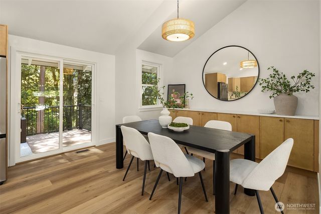 8820 194th Street SW, Edmonds, WA 98026