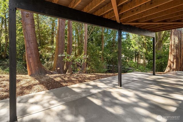 8820 194th Street SW, Edmonds, WA 98026